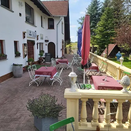 Und Eiscafe Frank Guest house *